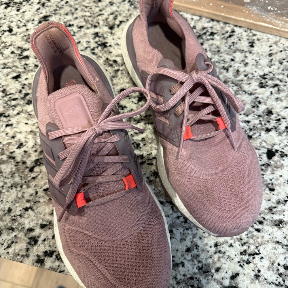 Adidas Ultraboost Pink Sneakers with Mesh Upper and Lace-Up Closure